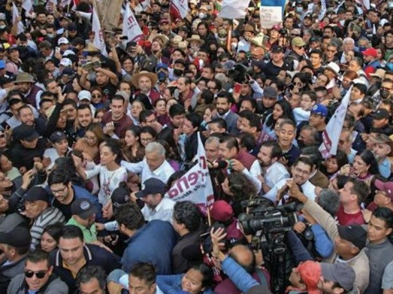CDMX se abarrota en marcha de apoyo a López Obrador