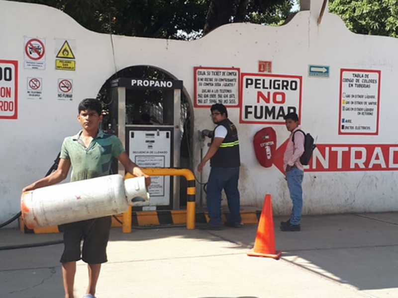 CDMX y Edomex resienten desabasto por paro de gaseros