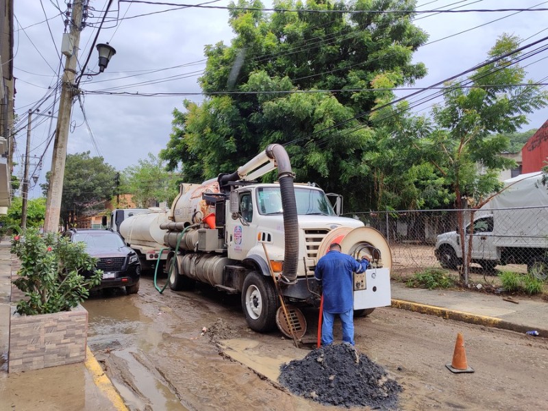 Ceabien mejora drenaje en Bahías de Huatulco