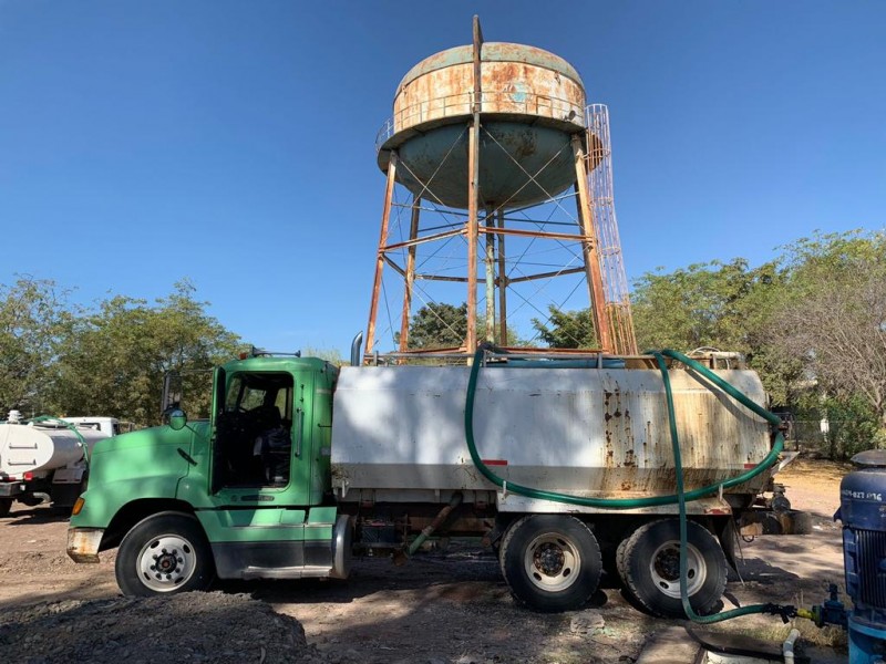 Ceapas adelanta suministro de agua en pipas