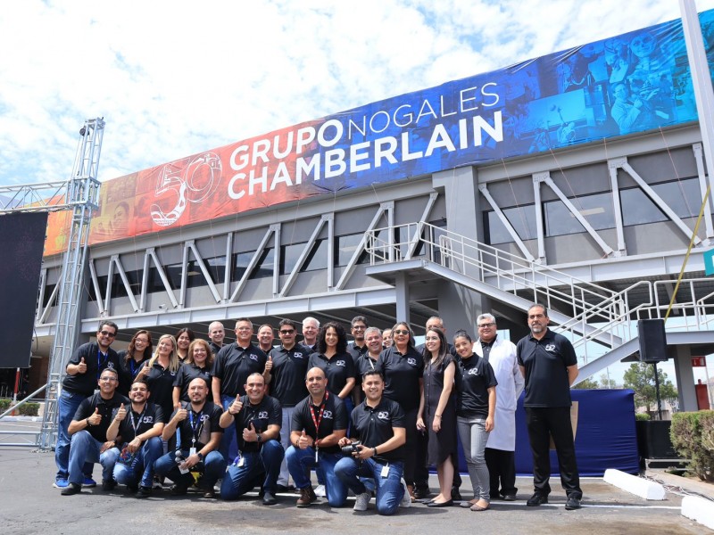 Celebra Grupo Chamberlain 50 años en Nogales