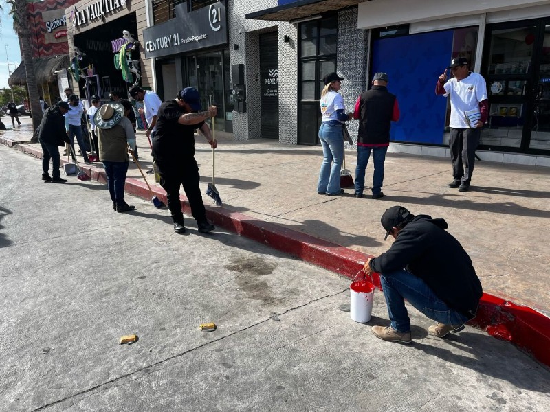 Celebra sector empresarial remodelación del centro de Cabo San Lucas