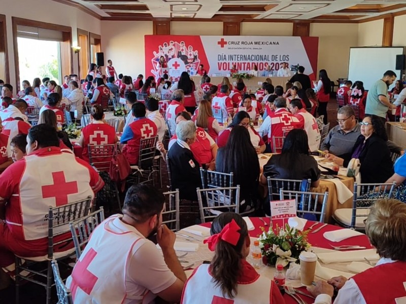 Celebración por el día internacional de los voluntarios Cruz Roja