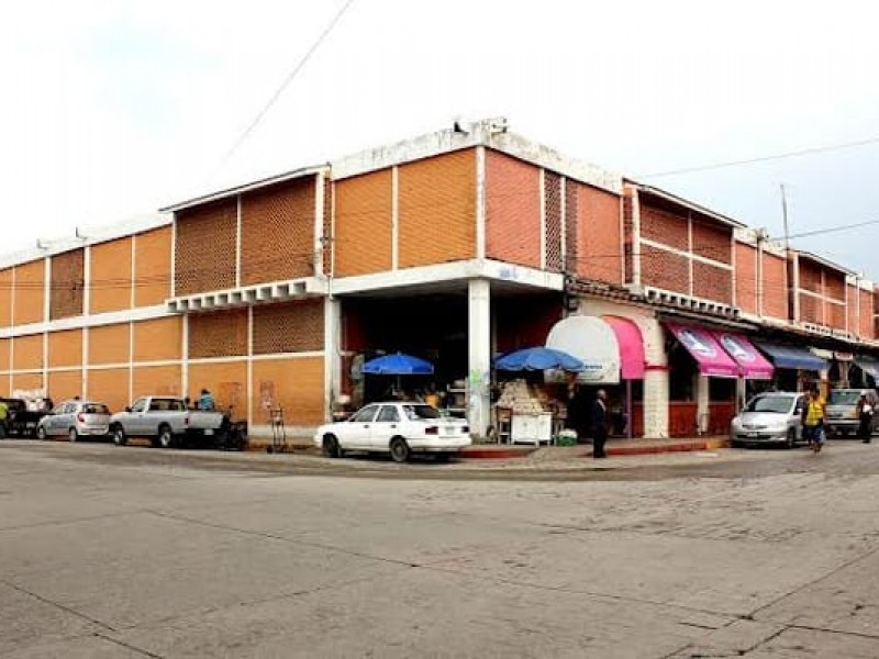 Celebran 50 años de la construcción del mercado en Tehuantepec