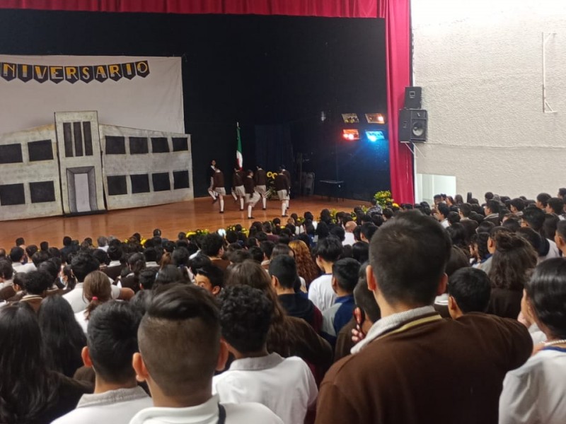 Celebran 85 años de labor educativa en Secundaria Técnica No.1