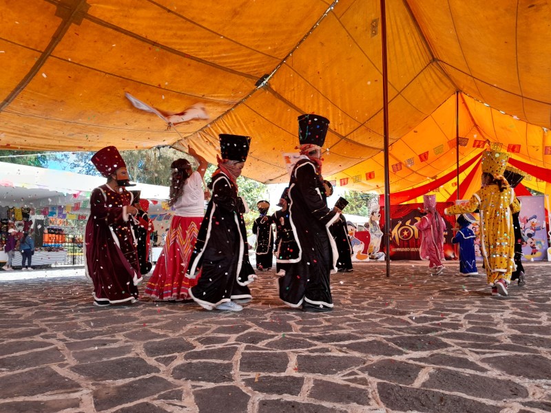 Celebran a San Mateo  con danzas y rezos