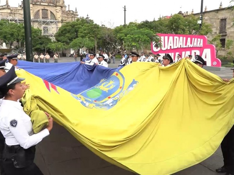 Celebran aniversario de la bandera de Jalisco