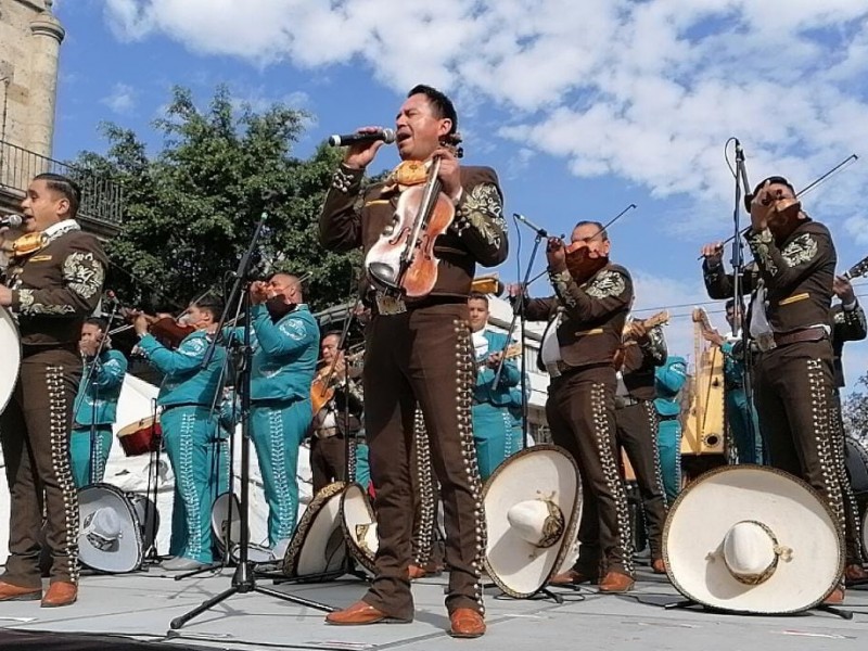 Celebran con mariachi el 480 aniversario de Guadalajara