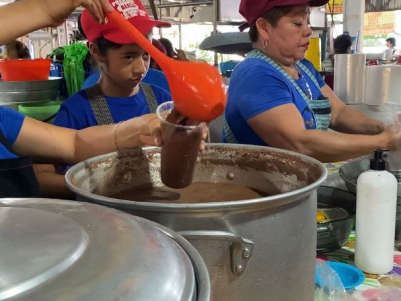 Celebran Día del Pozol en mercados de Tuxtla