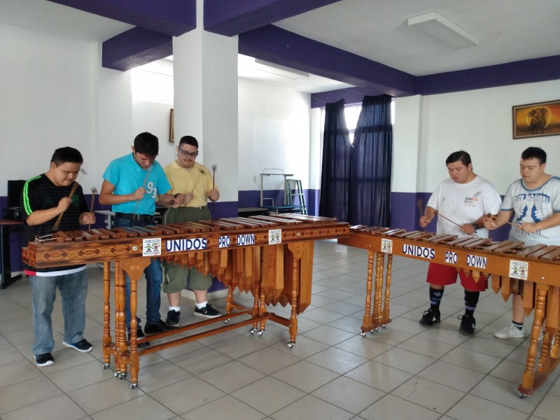 Celebran Día Mundial de la Alegría