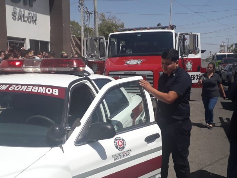 Celebran Día Nacional del Bombero