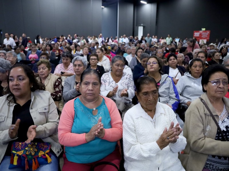 Celebran el Día del Adulto Mayor