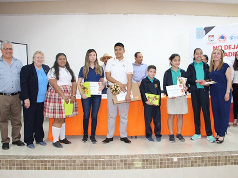 Celebran en COBACH Día Internacional del Agua