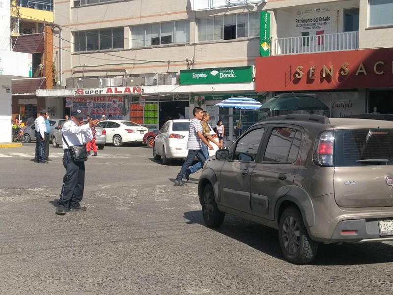 Celebran en Tuxpan Día del Agente de Tránsito