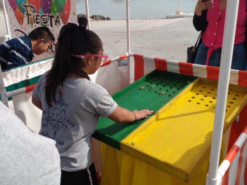 Celebran escuelas especiales su Carnavalito Deportivo