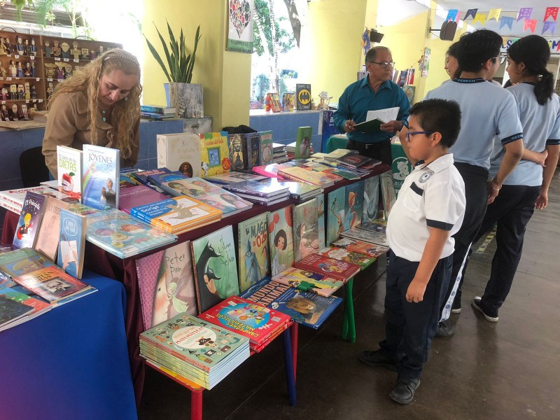 Celebran la semana del libro en Chiapas