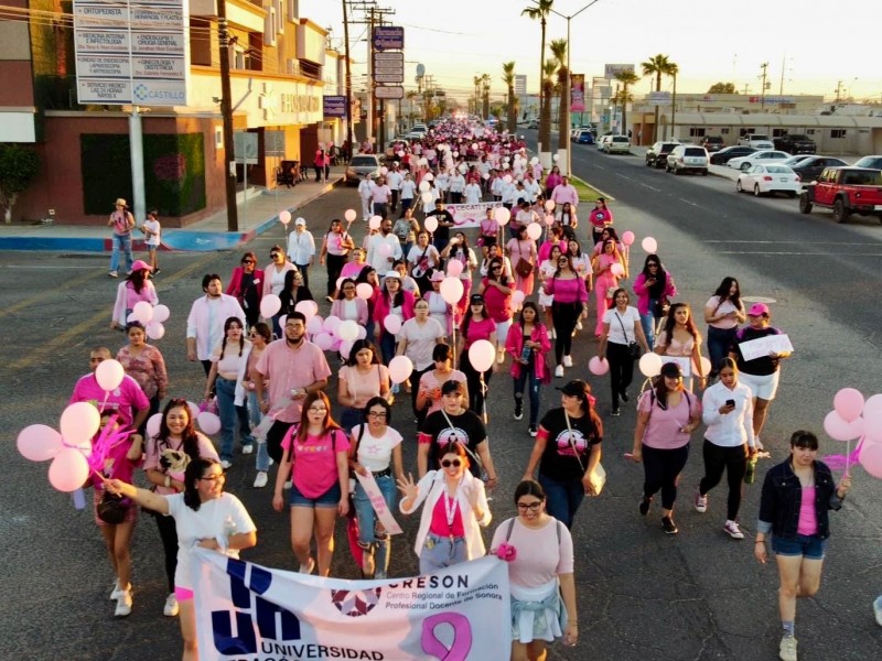 Celebran marcha “Por Amor a Ellas” de DIF Municipal