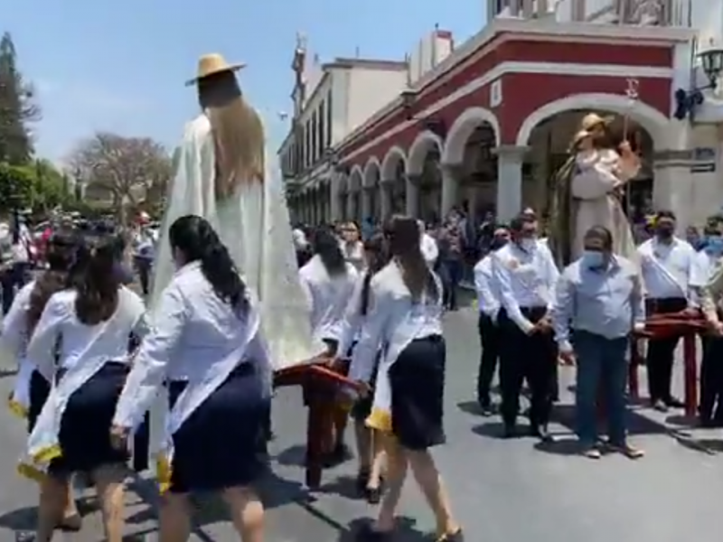 Celebran procesión religiosa en Ciudad Guzmán pese a emergencia COVID-19