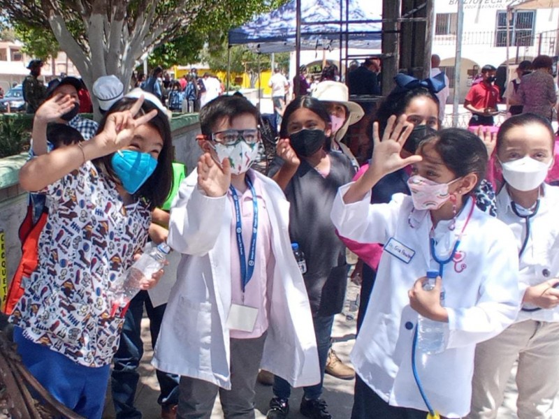 Celebran semana del niño visualizando que serán en el futuro