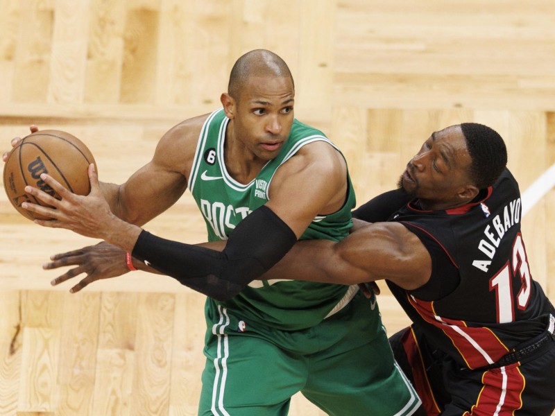 Celtics alimentan sus sueños de remontada