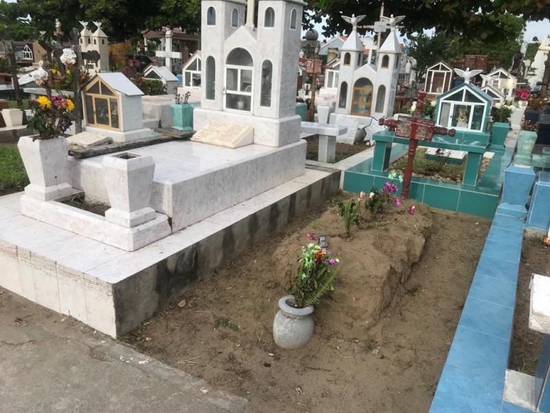 Cementerio municipal de Veracruz, sin espacios para entierros