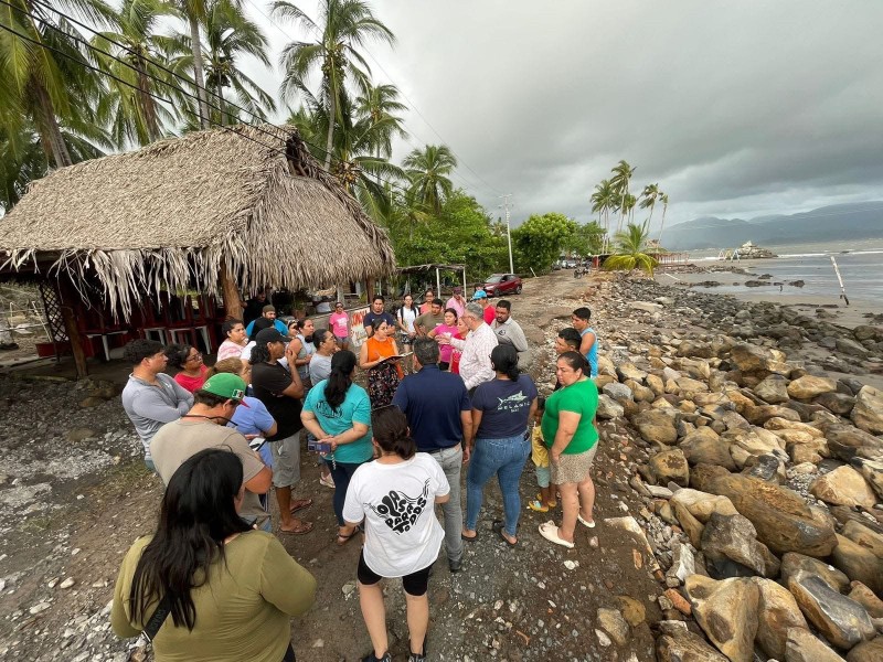 Censan establecimientos afectados por Priscila en playas Nayaritas para reactivarlos