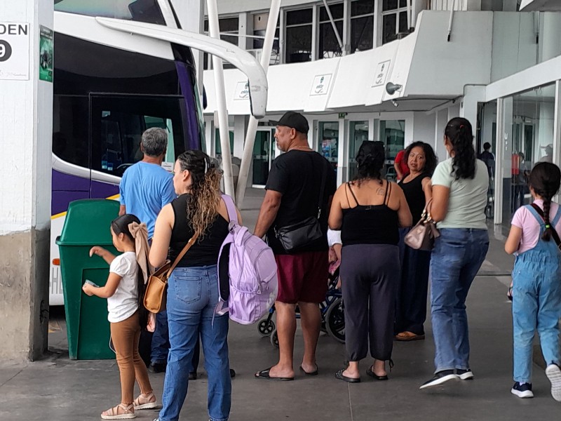 Central de Autobuses de Mazatlán aumenta su actividad durante el Verano