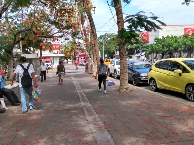 Centro de Salina Cruz sin control; población no acata confinamiento