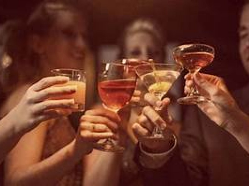 Centros nocturnos aplauden suspensión de venta de alcohol para todos