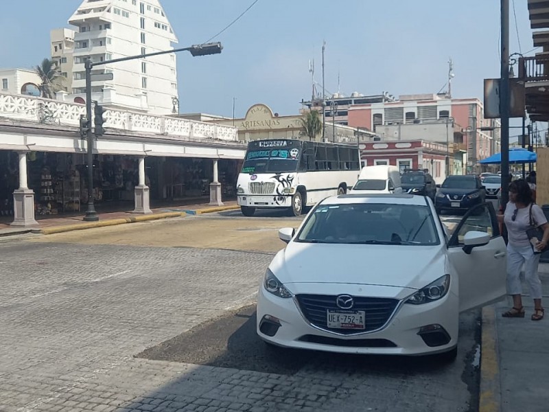 Cerrarán avenida en centro de Veracruz por construcción de colector