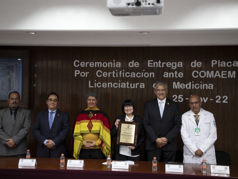 Certifican a la Licenciatura en Medicina General de la UAQ