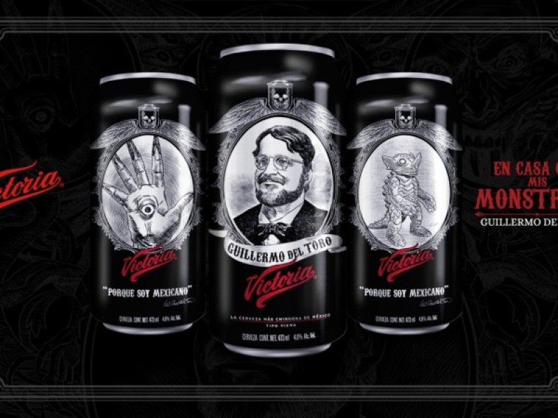 Cervecera mexicana rinde homenaje a Guillermo del Toro