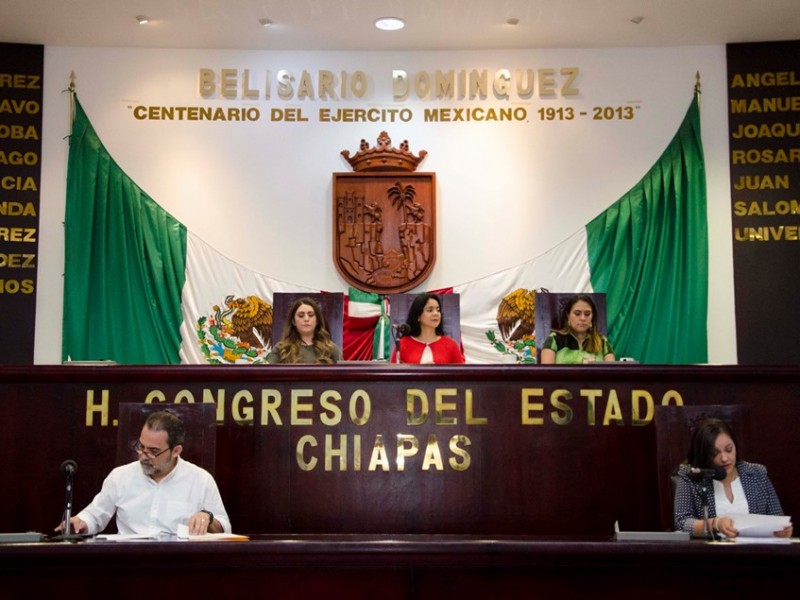 CFE condona deuda a 7 municipios de Chiapas