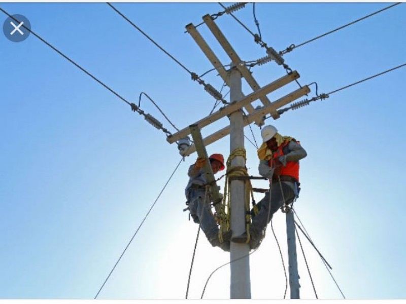 CFE repara daños por tormentas