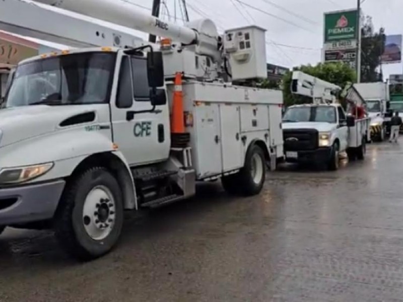 CFE restablece energía eléctrica al 40% en Acapulco
