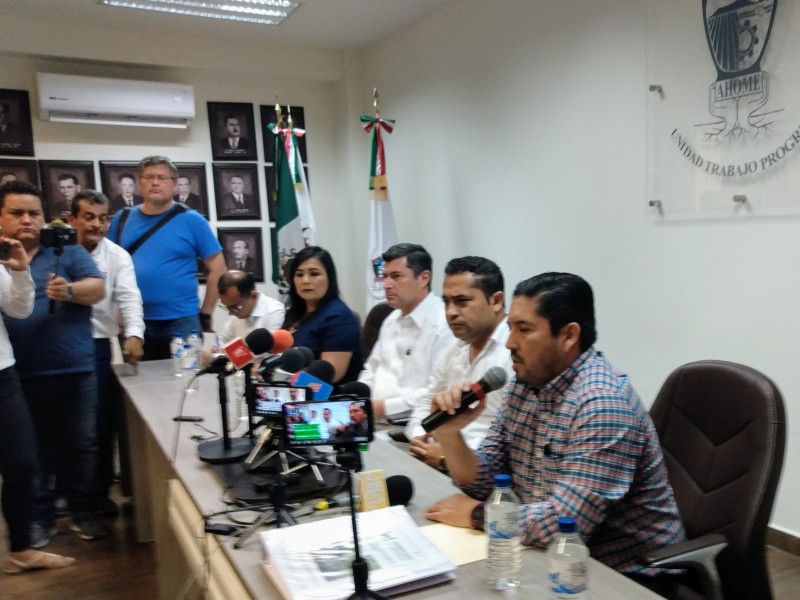 Chapman interpondrá denuncia penal contra 6 ex funcionarios