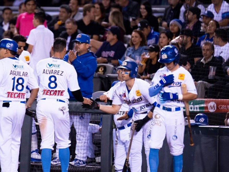 Charros barren a Naranjeros en Zapopan