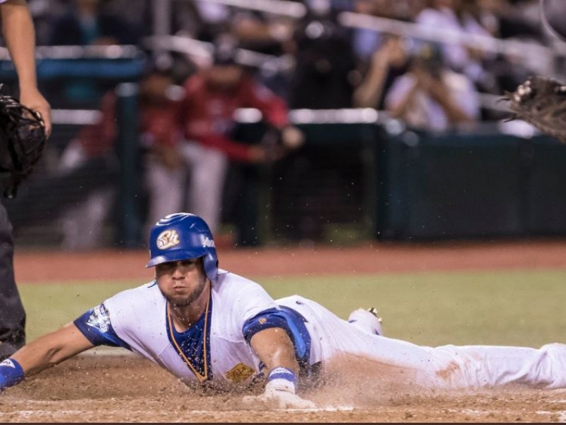 Charros blanquean y barren a Mexicali