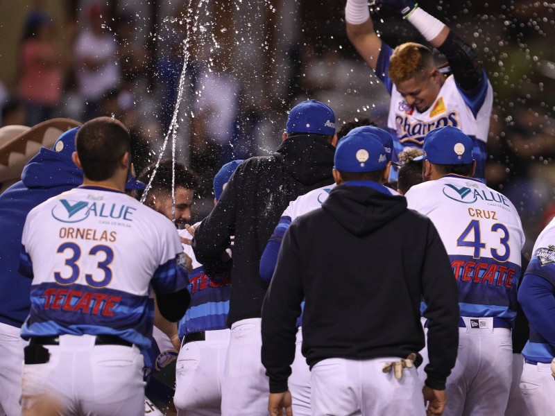 Charros deja en el terreno a Sultanes