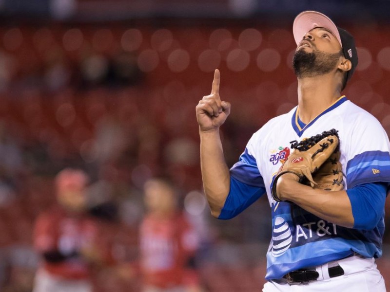 Charros vence a Mexicali bajo la lluvia