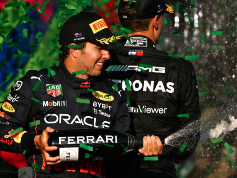 Checo alcanza el podio en Australia