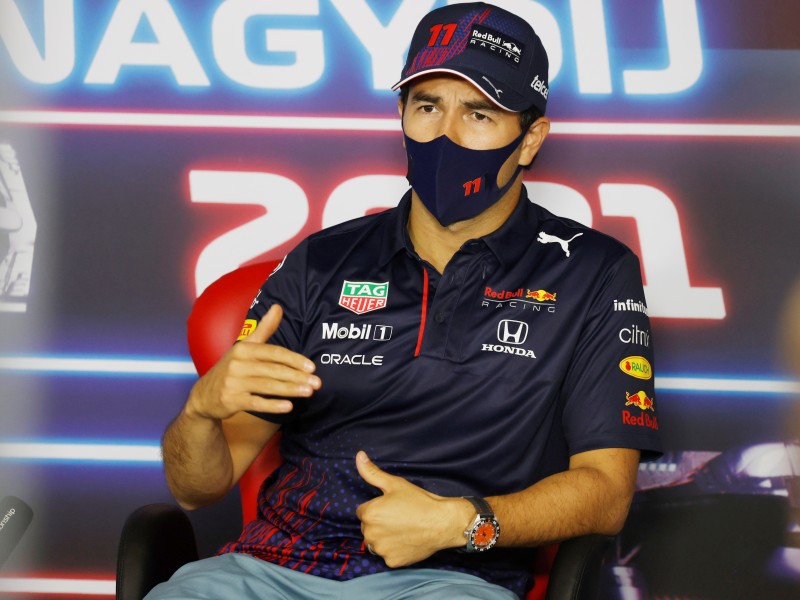 Checo Pérez a punto de renovar con Red Bull