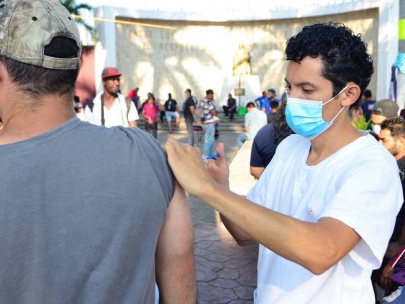 Chiapas con gran cobertura de vacunación contra influenza