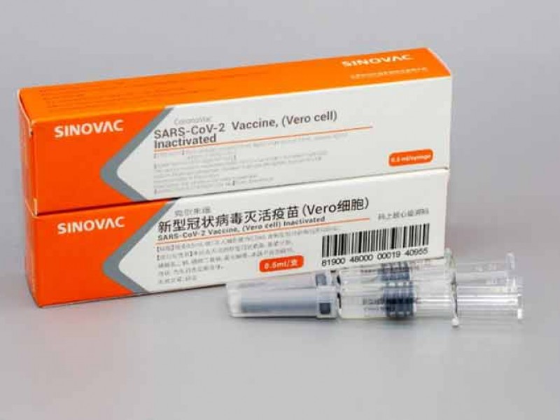 Chile autoriza uso de emergencia de vacuna china CoronaVac