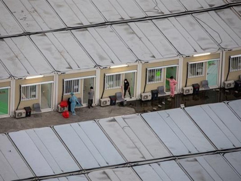 China confina una ciudad de 17 millones de habitantes