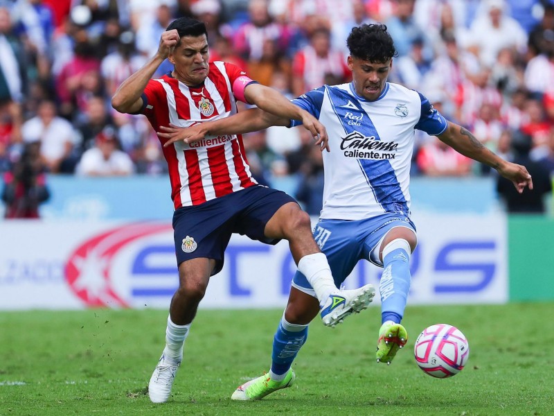 Chivas cae ante Puebla y se despide del torneo