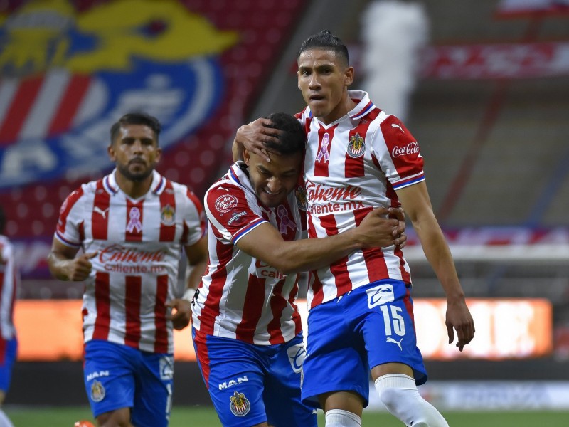 Chivas se lleva el clásico tapatío