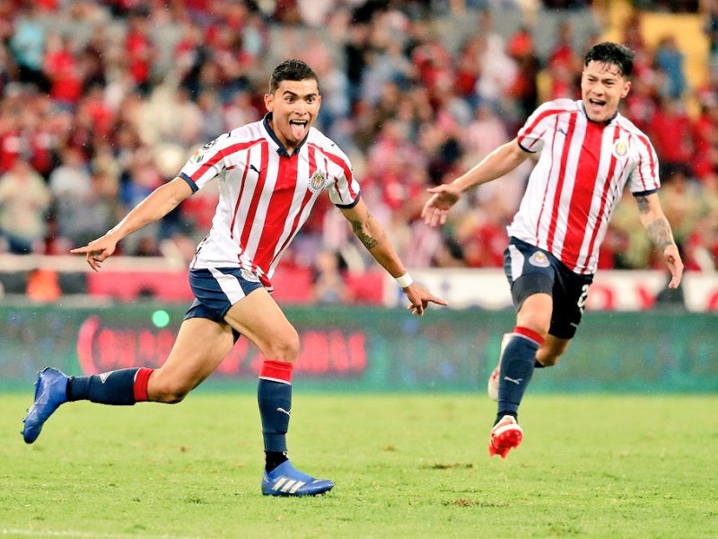 Chivas se lleva el Clásico Tapatío