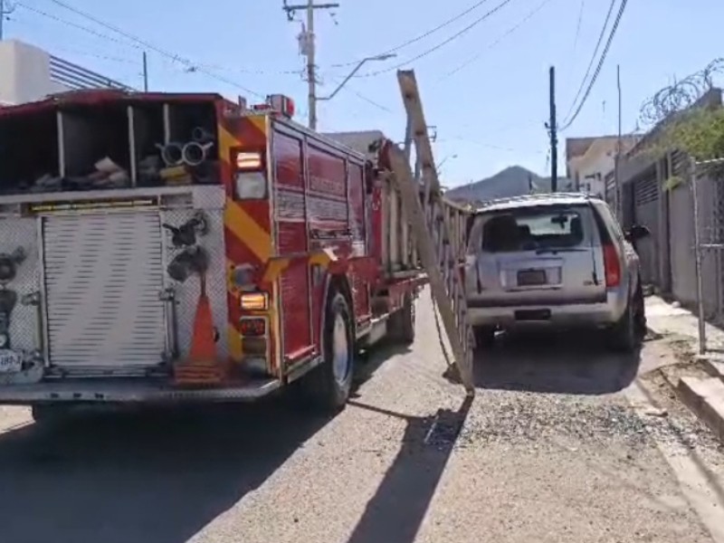 Choca camion de Bomberos con tres vehículos