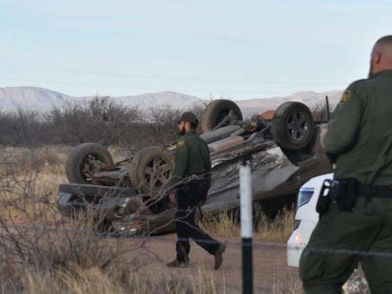 Choca traficante de personas con patrulla fronteriza